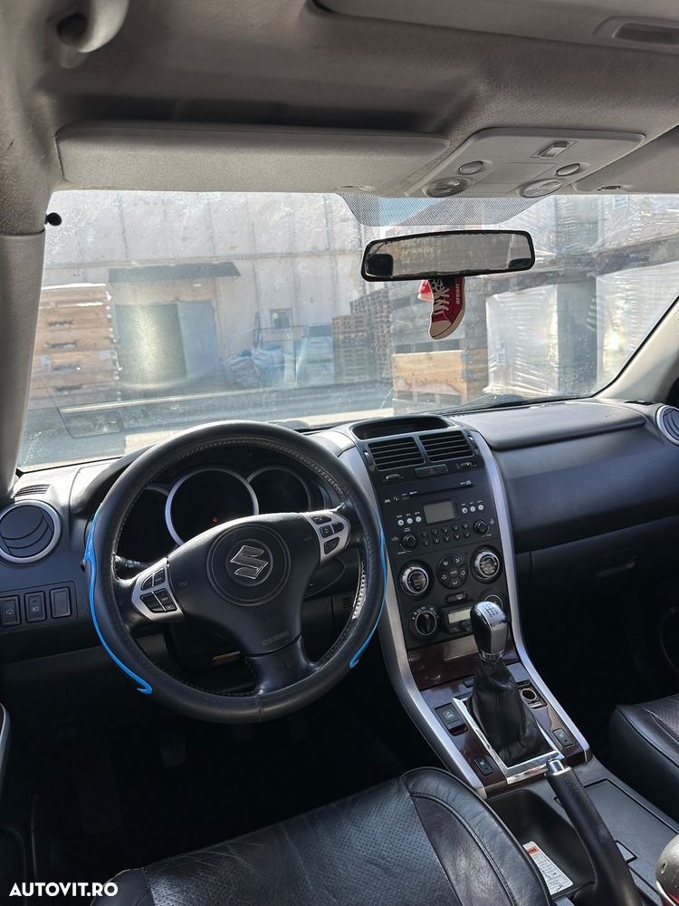 Suzuki Grand Vitara - 6