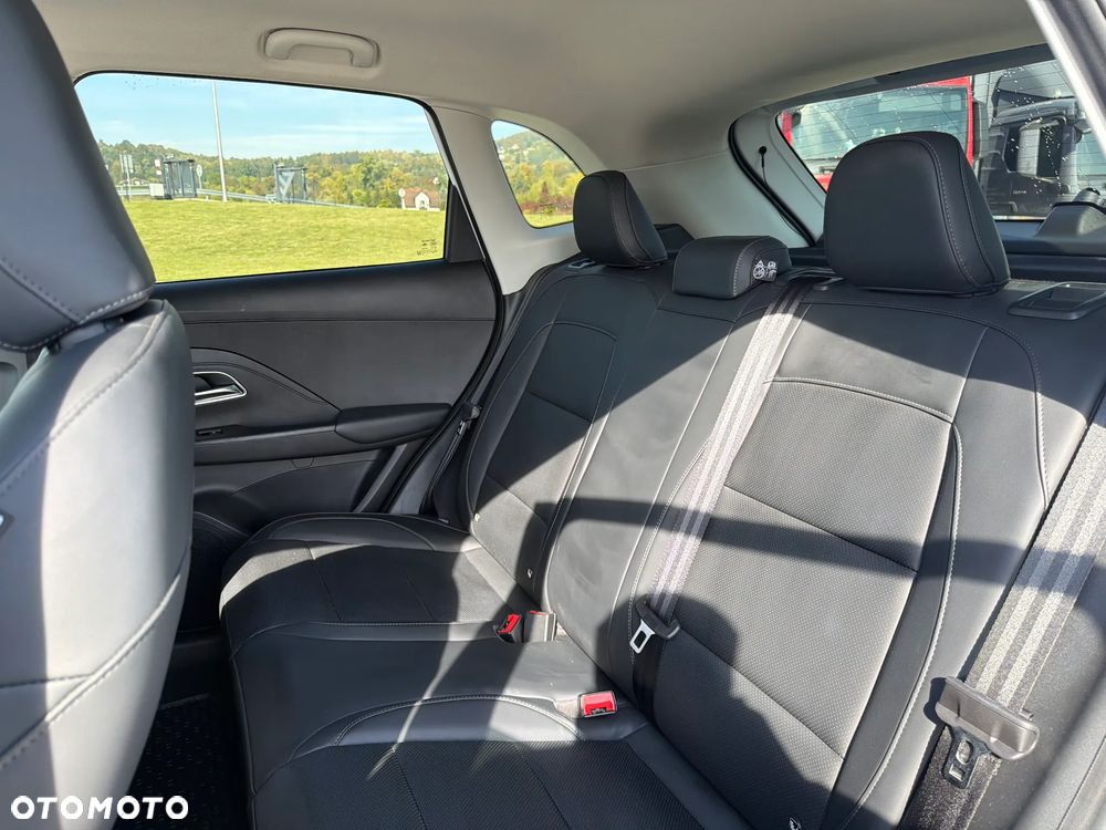 MG ZS - 17