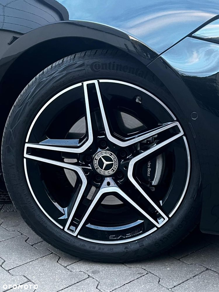 Mercedes-Benz Klasa A 250 4-Matic AMG Line 8G-DCT - 8