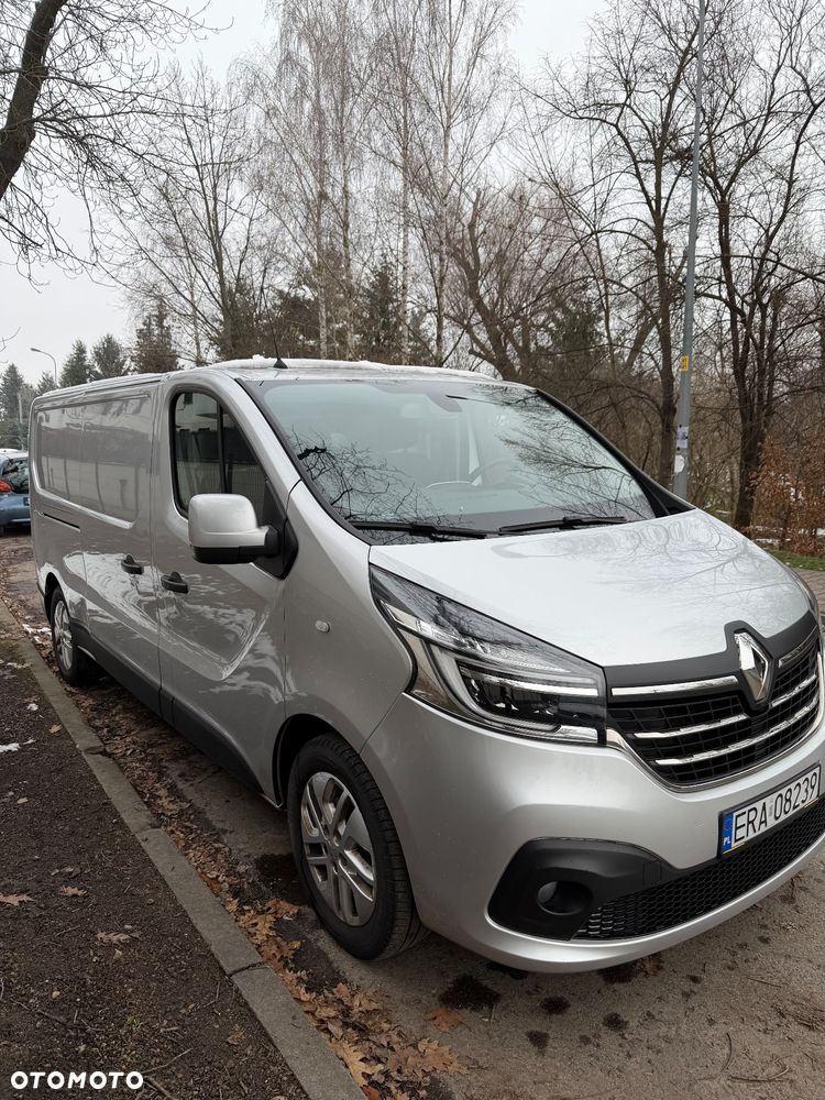 Renault Trafic 2.0 dCi EDC - 4