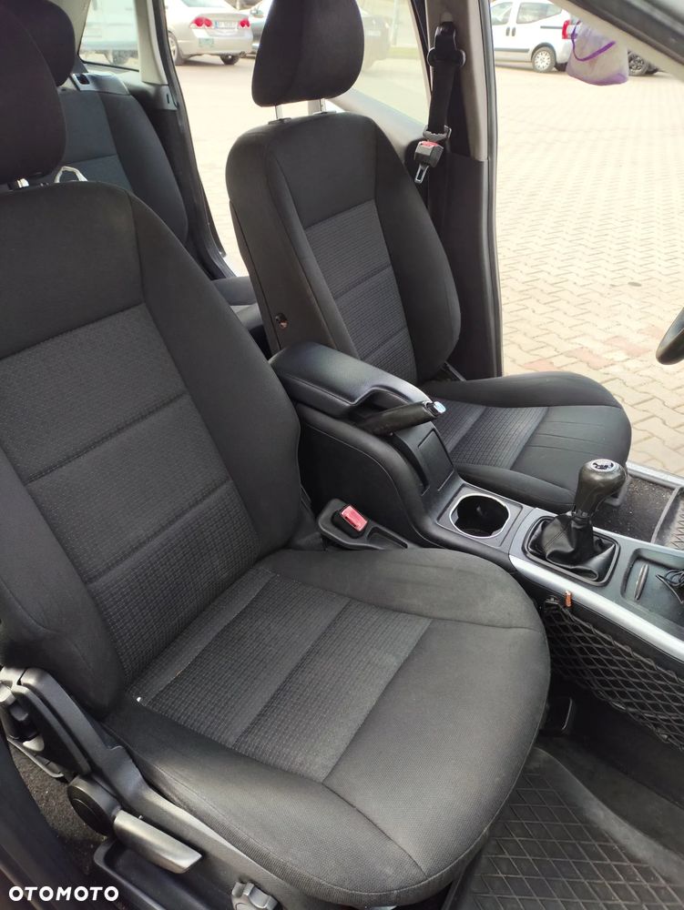 Mercedes-Benz Klasa B - 25