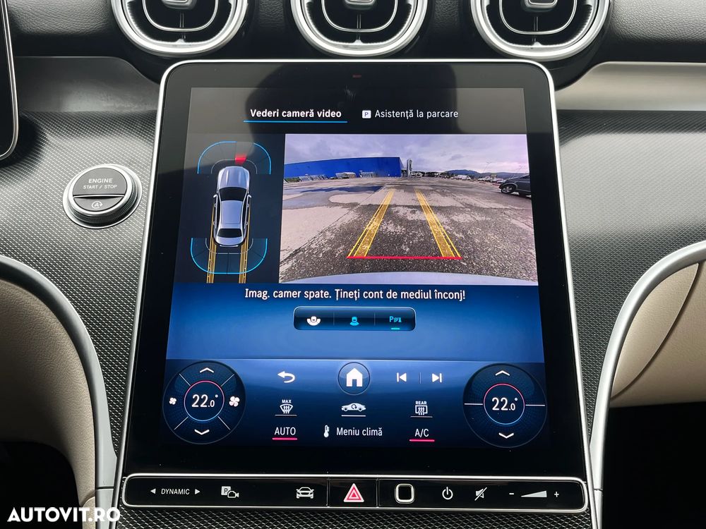 Mercedes-Benz C - 21