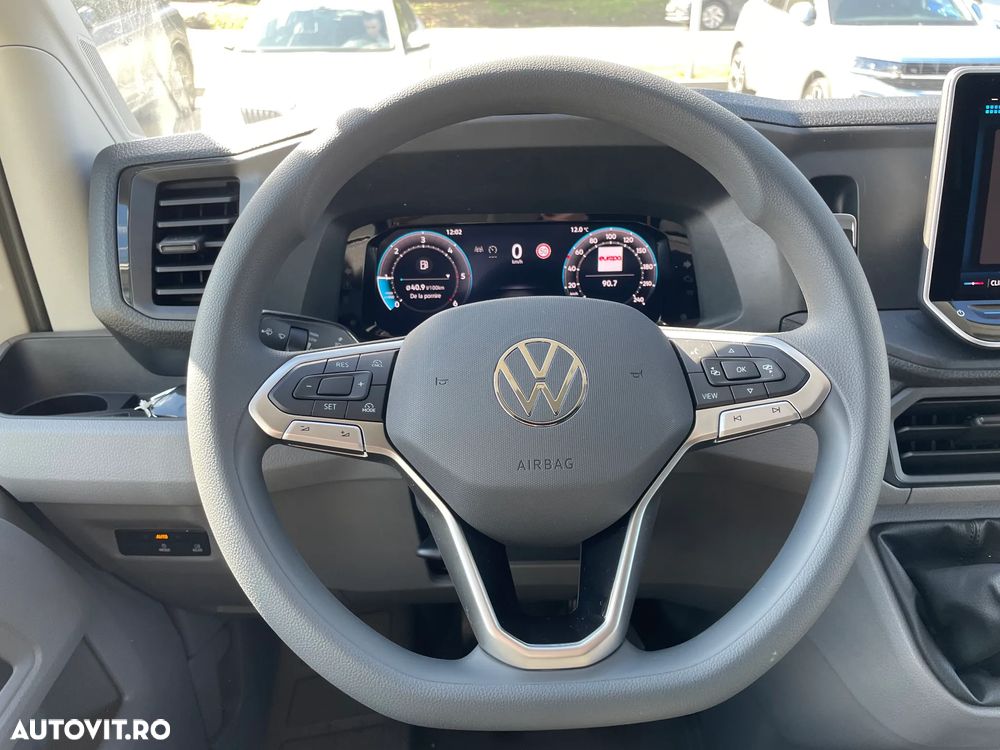 Volkswagen Crafter - 13