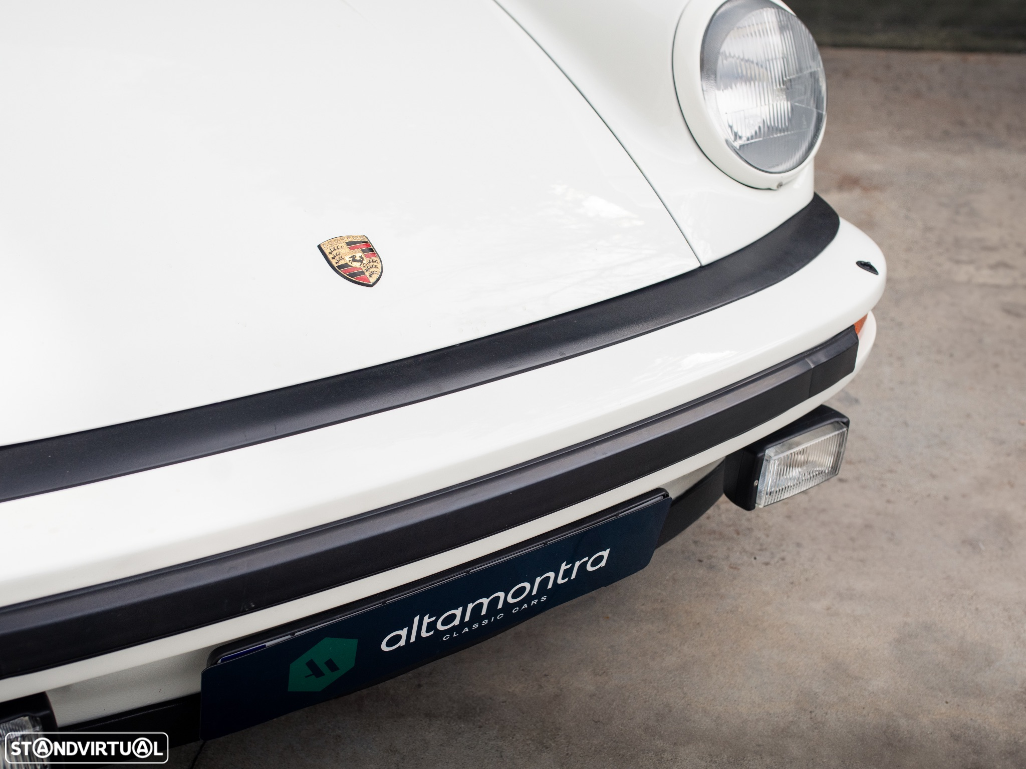Porsche 911 Série G 930 Turbo - 11