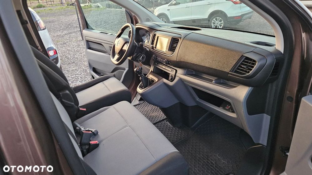 Opel Vivaro Kombi Extra Long 3,1t Enjoy - 22