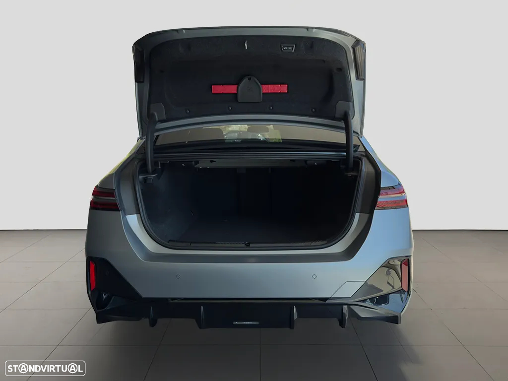 BMW i5 M60 xDrive Pack Desportivo M Pro - 10