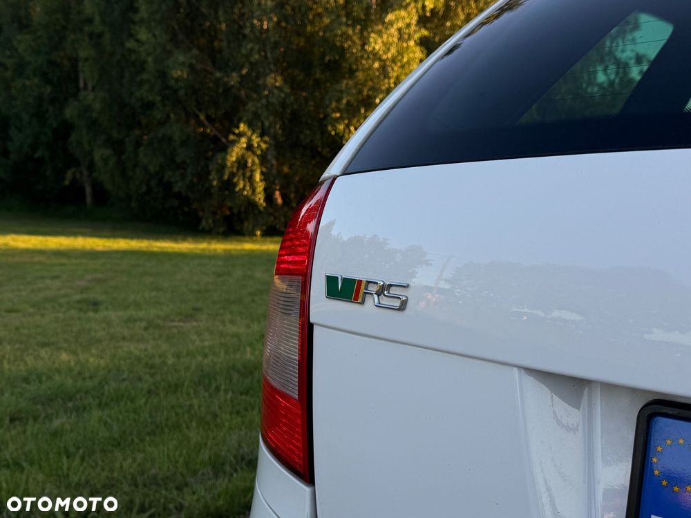 Skoda Octavia 2.0 TDI DPF RS - 14