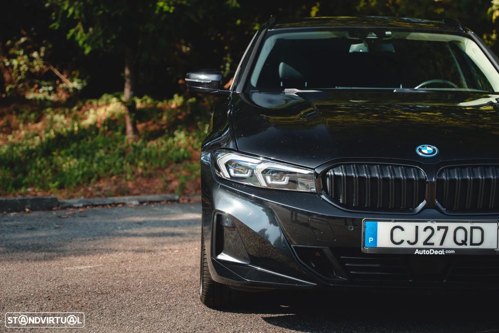 BMW 330 e Aut. - 4