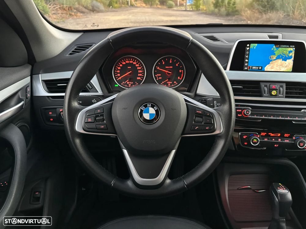 BMW X1 18 d sDrive Auto xLine - 16