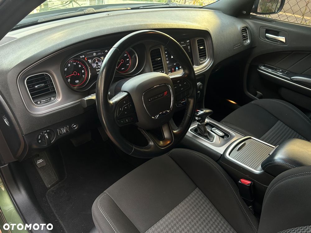 Dodge Charger 3.6 GT - 11