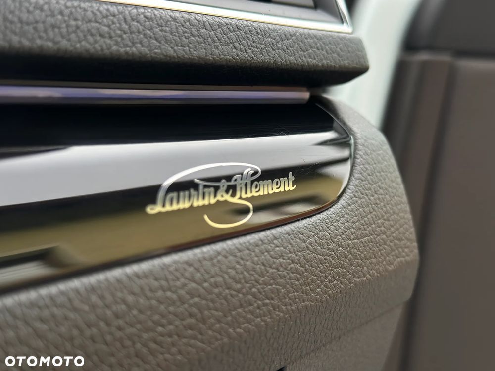 Skoda Superb 2.0 TDI DSG L&K - 25