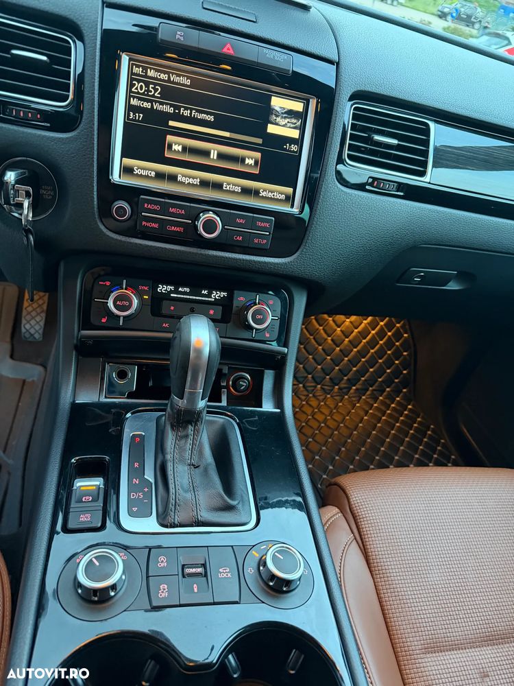 Volkswagen Touareg 3.0 V6 TDI BMT Terrain Tech - 11