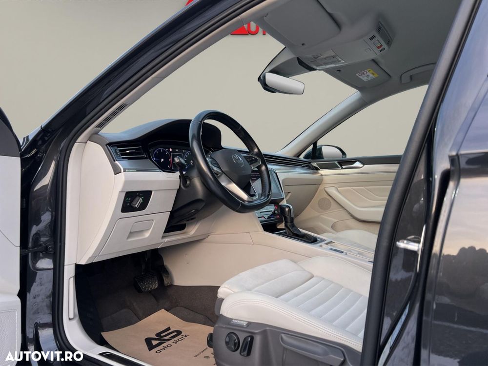 Volkswagen Passat 2.0 TDI SCR DSG Elegance - 4