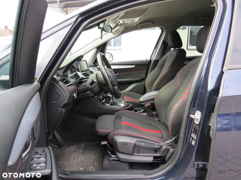 BMW Seria 2 218d Sport-Aut Luxury Line - 29