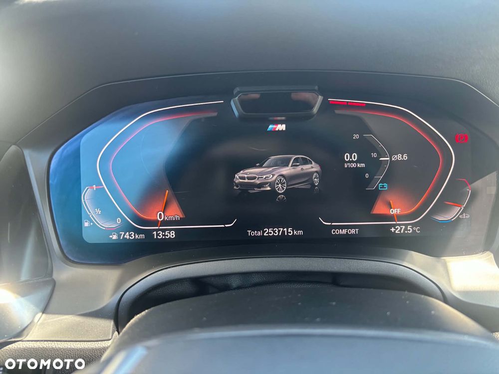 BMW Seria 3 320d xDrive Luxury Line Purity - 15