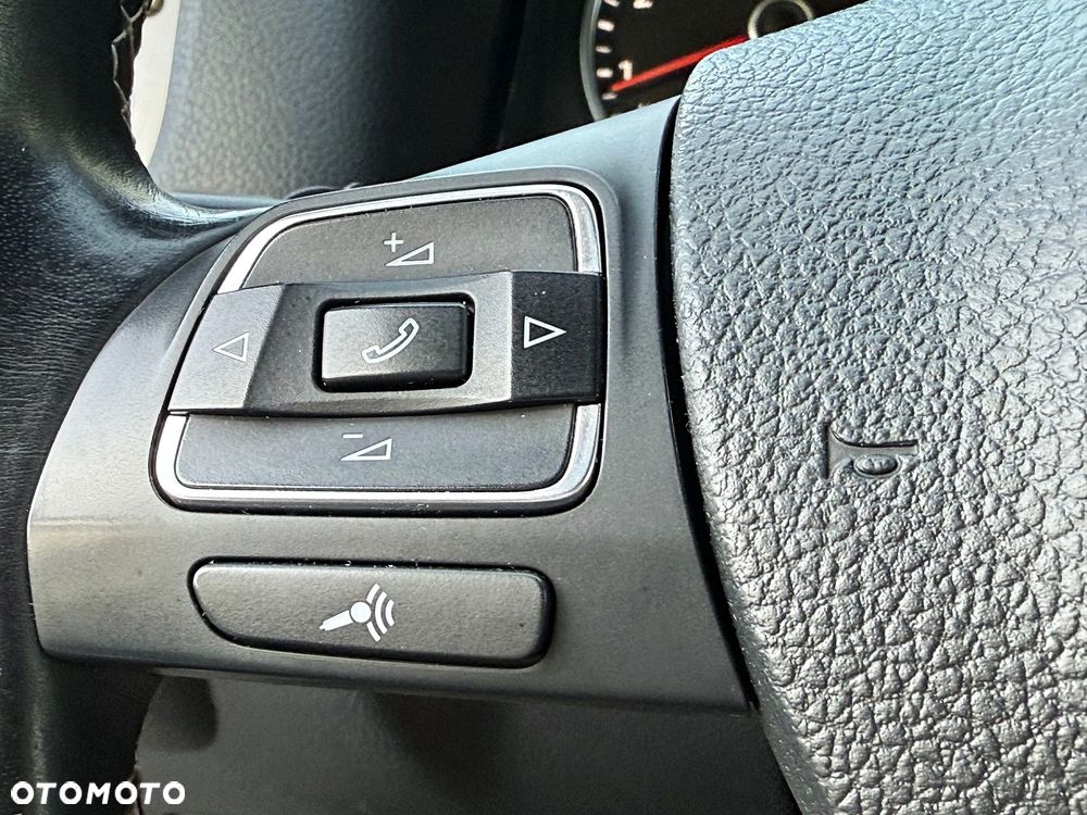 Volkswagen Tiguan 1.4 TSI BlueMotion Technology Lounge Sport & Style - 29