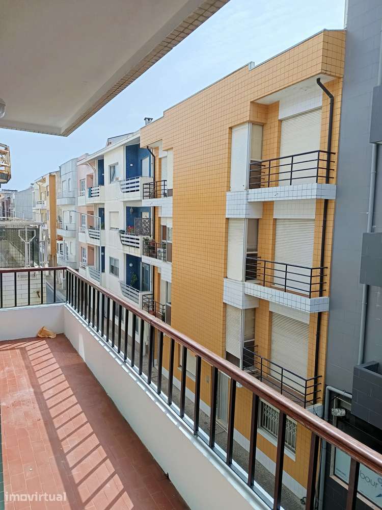 Apartamento na Póvoa de Varzim (centro - 3.ª linha de mar) - Grande imagem: 3/11