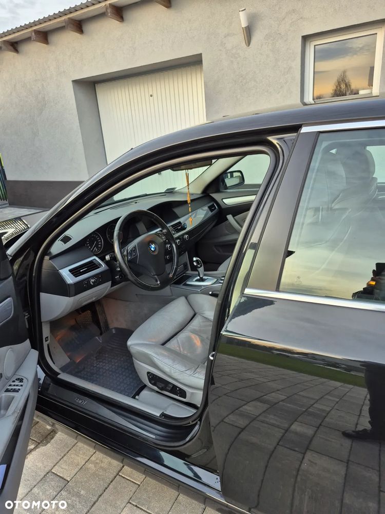 BMW Seria 5 530d Edition Exclusive - 7