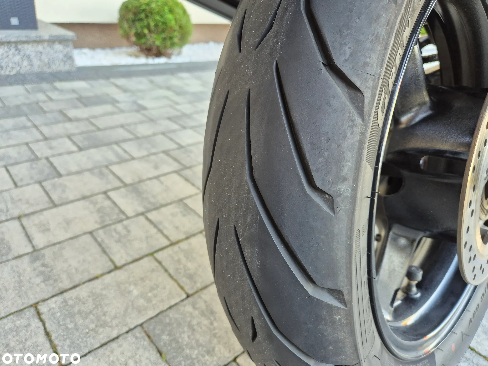 Suzuki V-STROM - 15