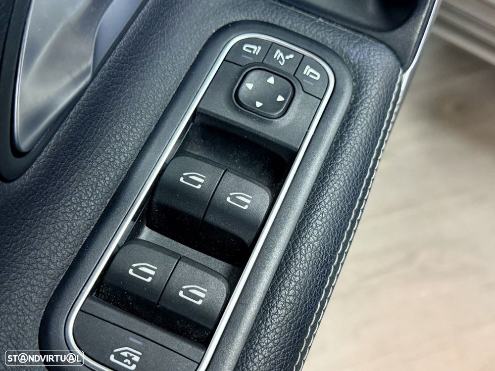 Mercedes-Benz A 180 Advanced Progressive - 17