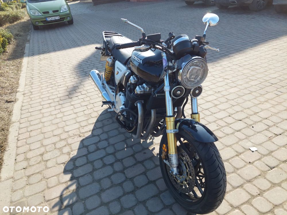Honda CB - 9