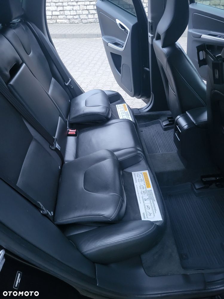 Volvo XC 60 - 16