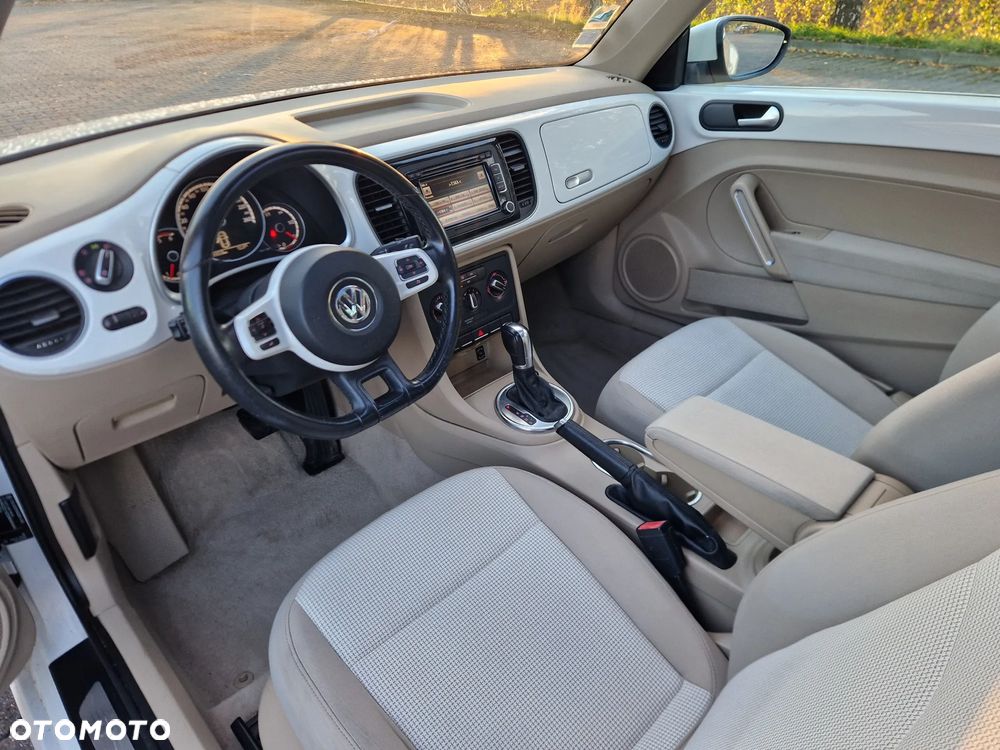 Volkswagen Beetle The 1.6 TDI DPF DSG - 25