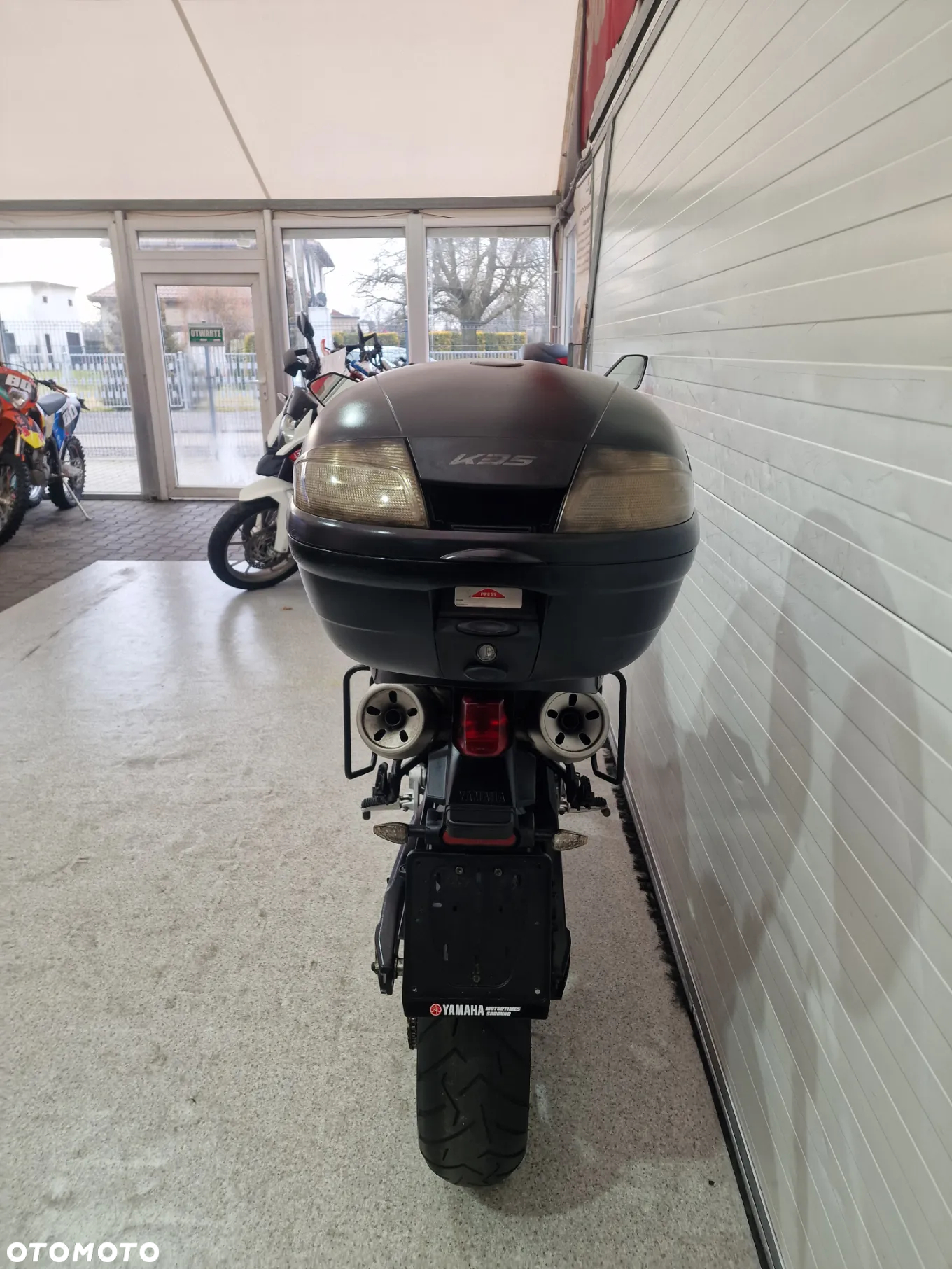Yamaha MT - 8