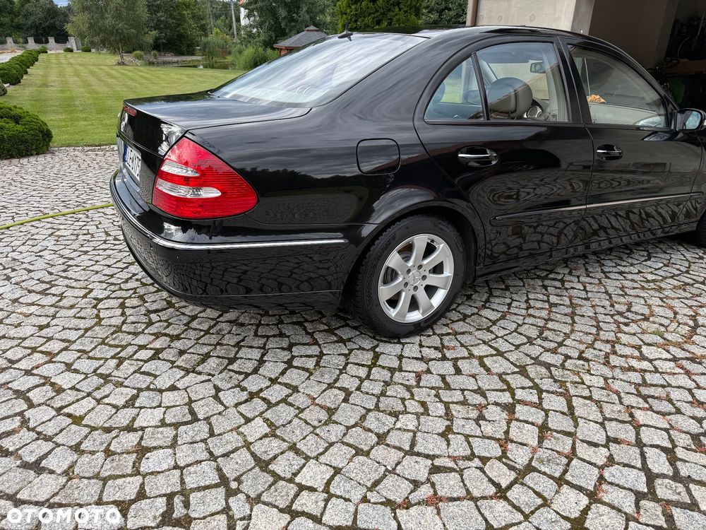 Mercedes-Benz Klasa E 350 T Avantgarde - 8