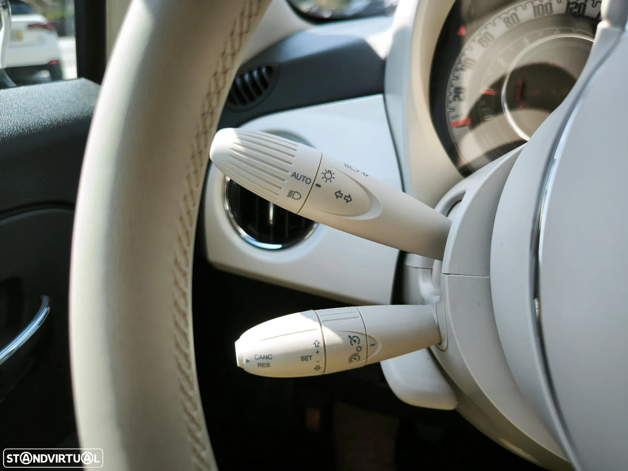 Fiat 500 1.0 Hybrid Connect - 17
