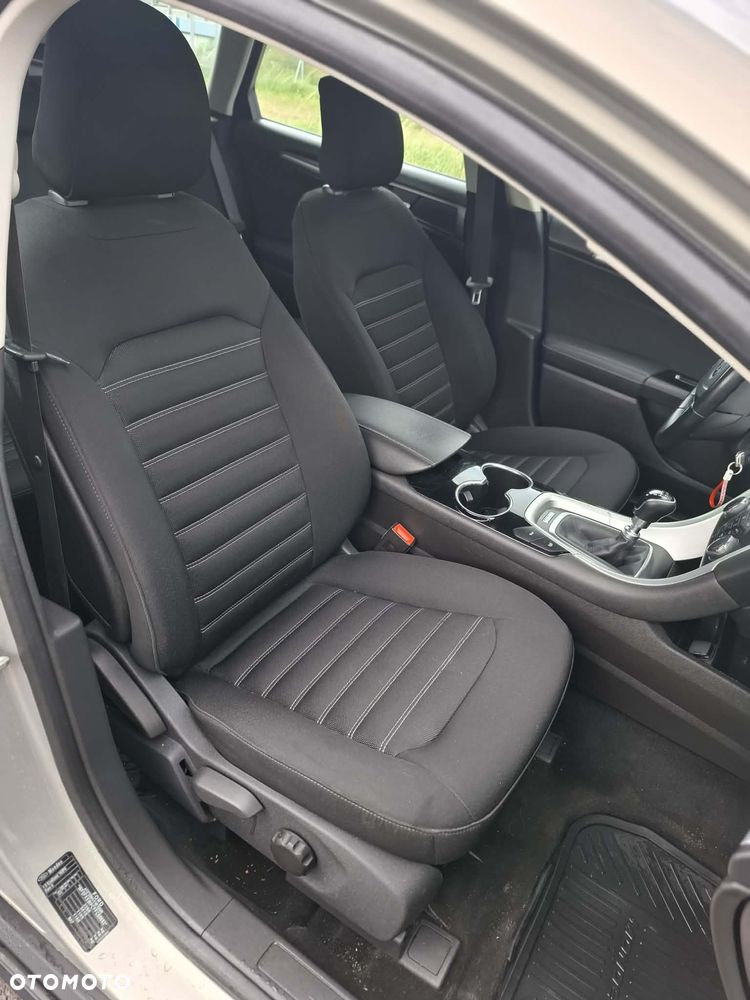 Ford Mondeo - 13