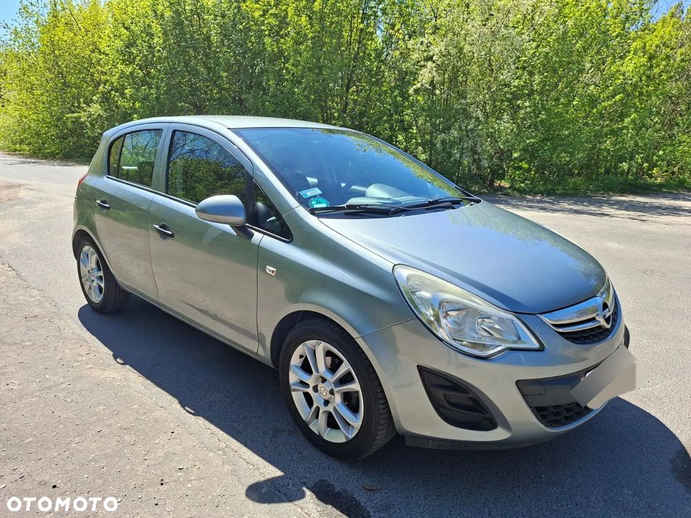 Opel Corsa - 1
