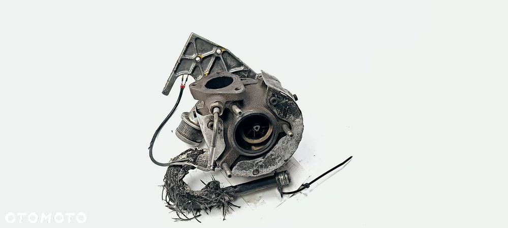 TURBOSPRĘŻARKA AUDI A8 D3 057145735J - 2
