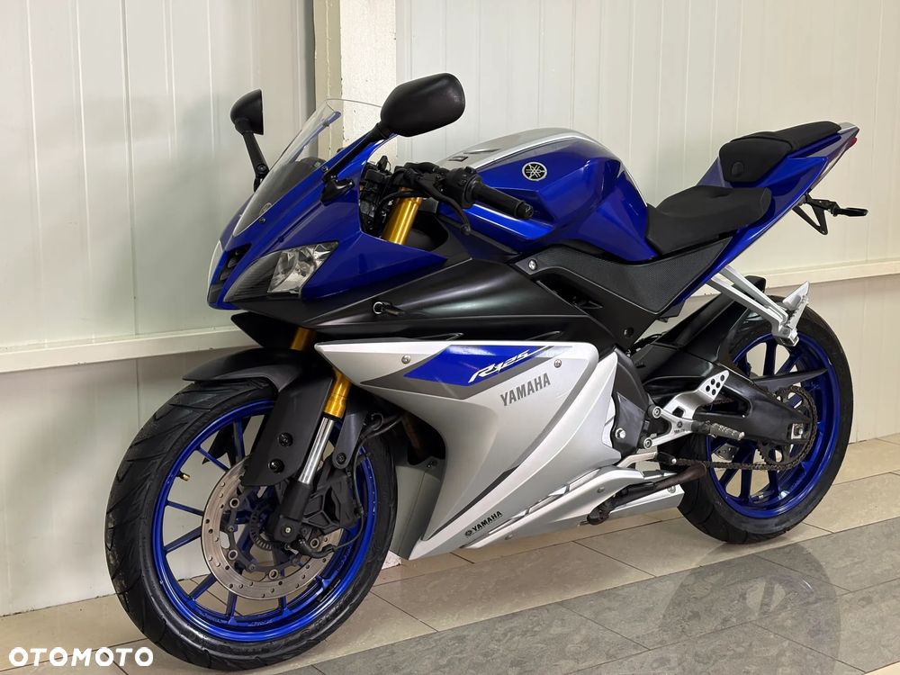 Yamaha YZF - 1