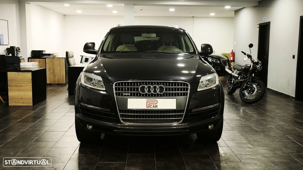 Audi Q7 - 3