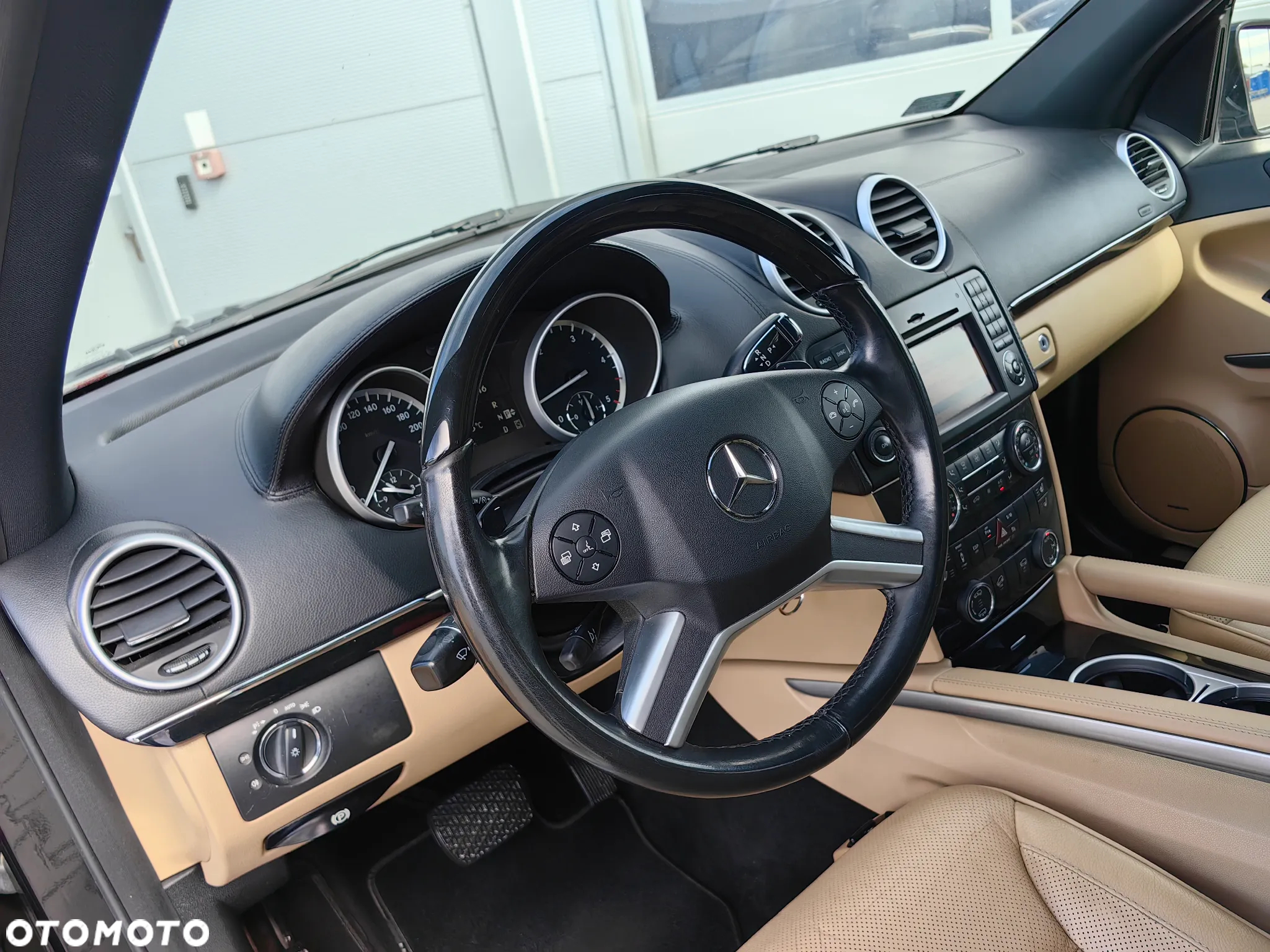 Mercedes-Benz GL 450 CDI - 11