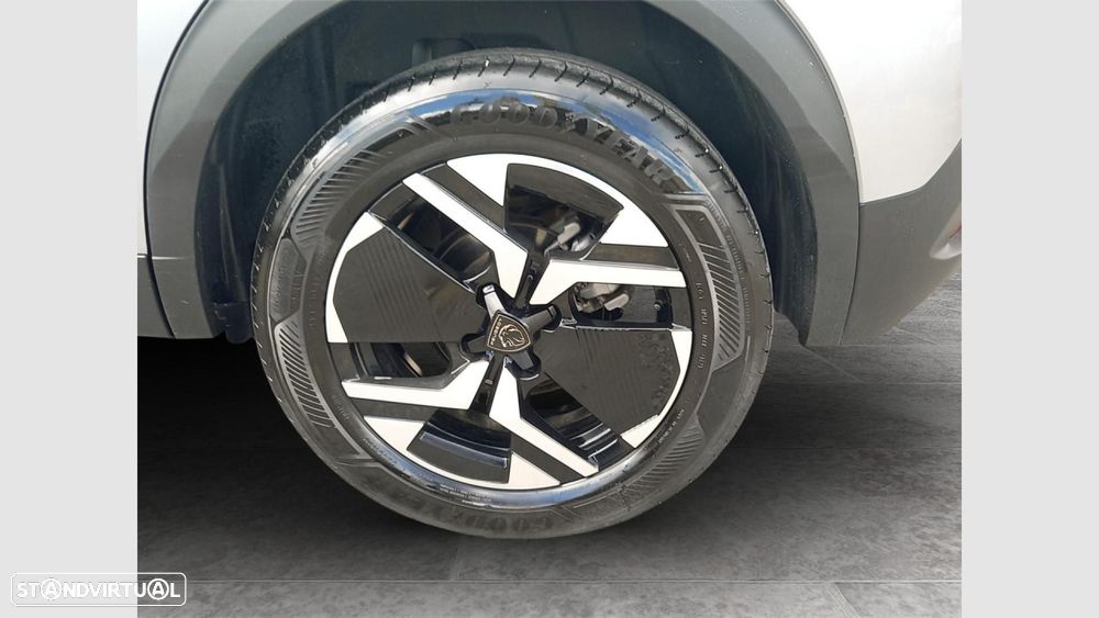 Peugeot 2008 1.2 Hybrid Edition e-DCS6 - 11