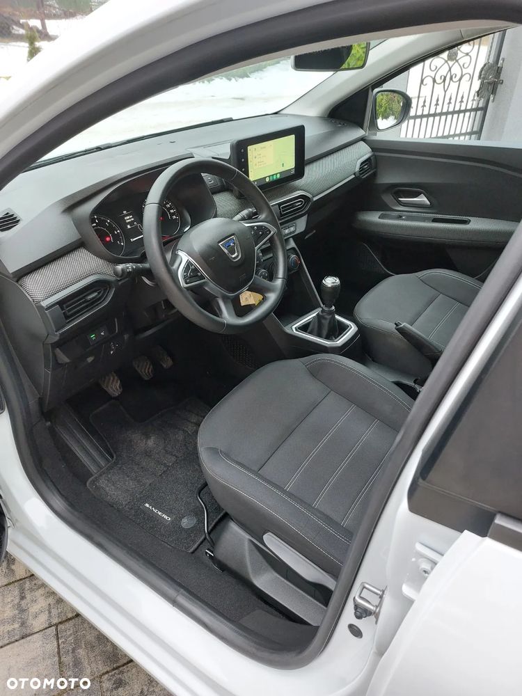Dacia Sandero - 7