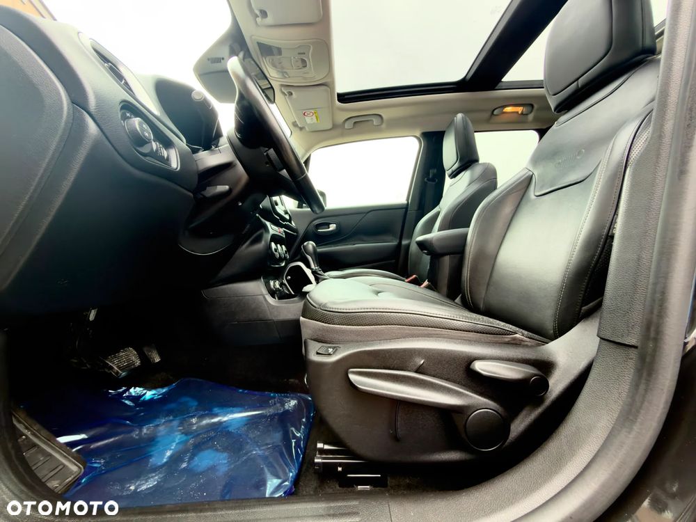 Jeep Renegade 1.4 MultiAir Active Drive Automatik 75th Anniversary - 17