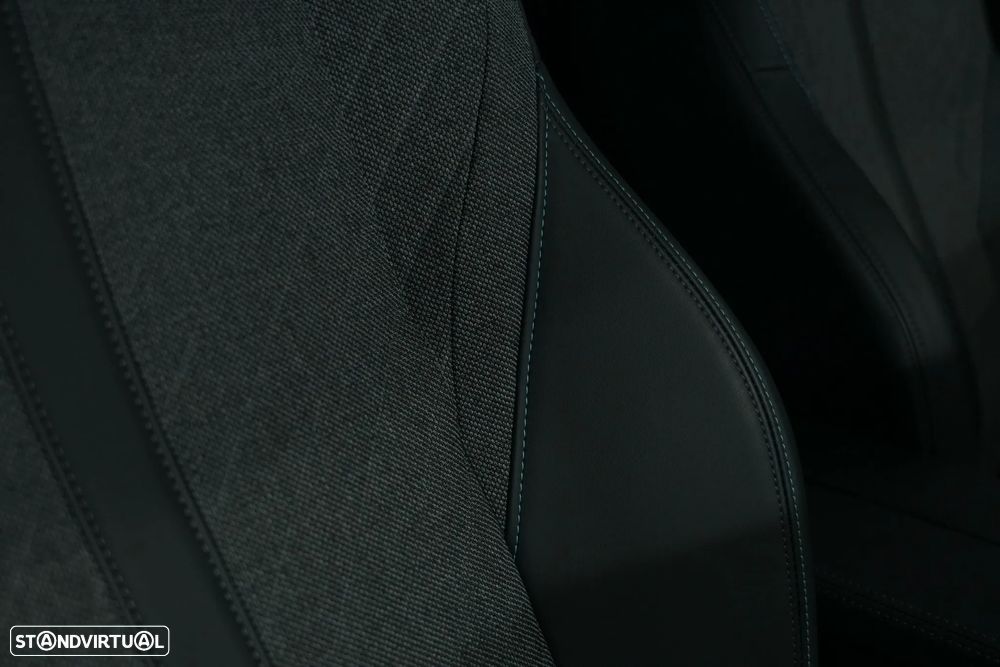 Peugeot 408 180 e-EAT8 Allure Pack - 25