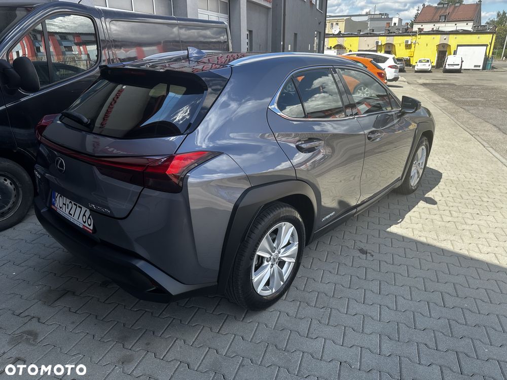 Lexus UX 250h Elegance 2WD - 14