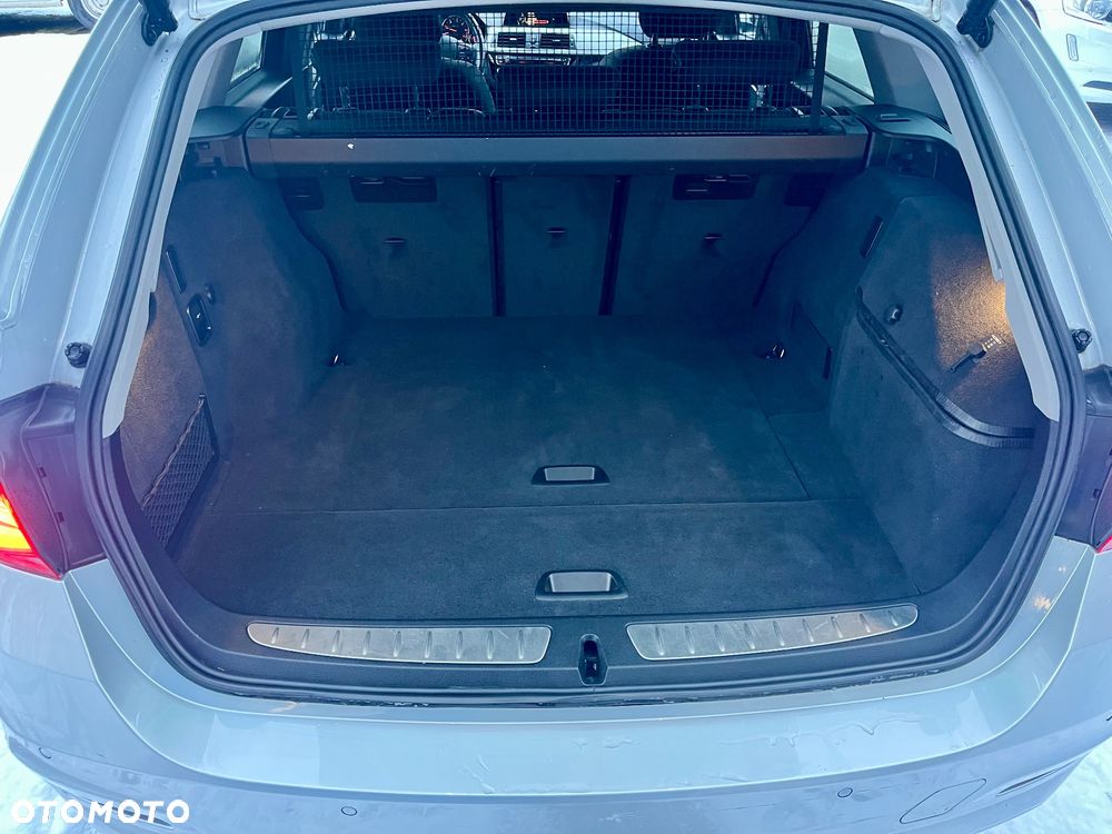 BMW Seria 3 318d - 21