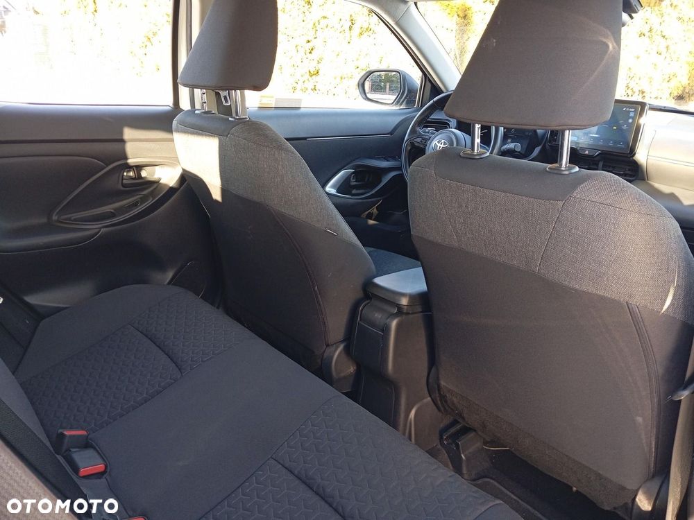 Toyota Yaris Cross Hybrid 1.5 Comfort - 16