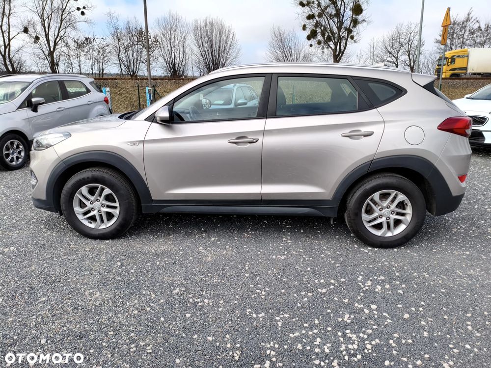 Hyundai Tucson blue 1.6 GDi 2WD Navi - 7