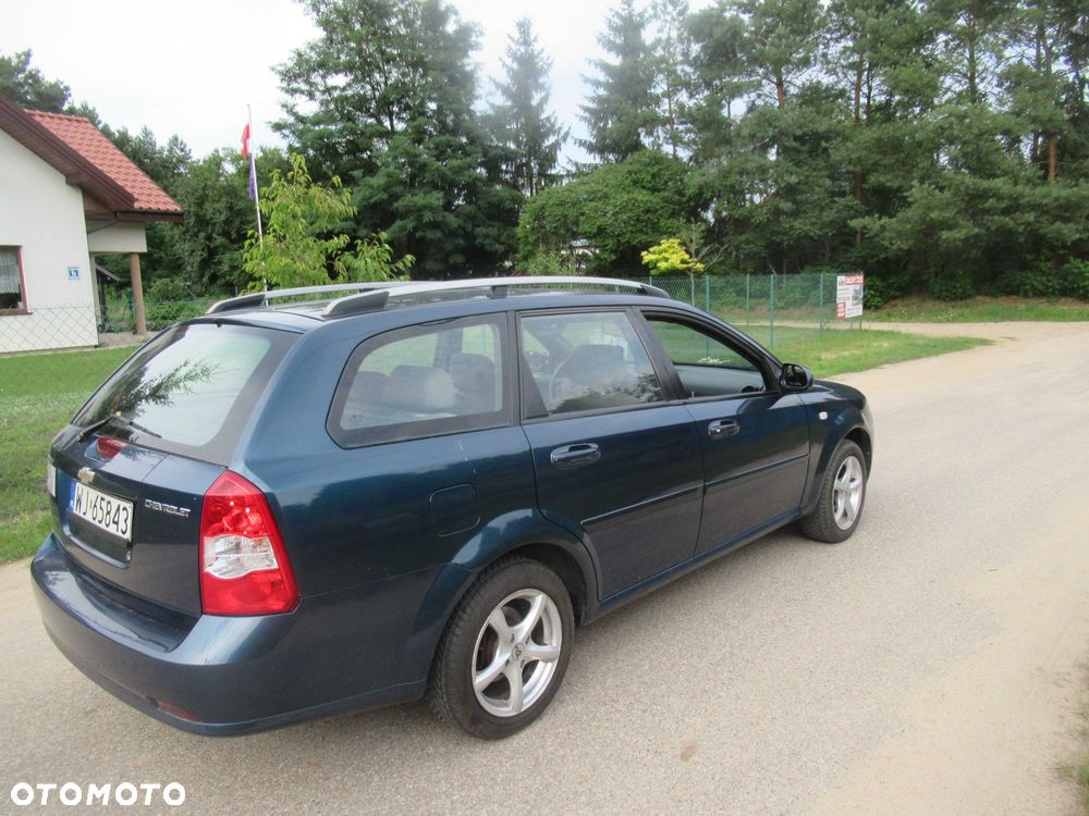 Chevrolet Lacetti - 5