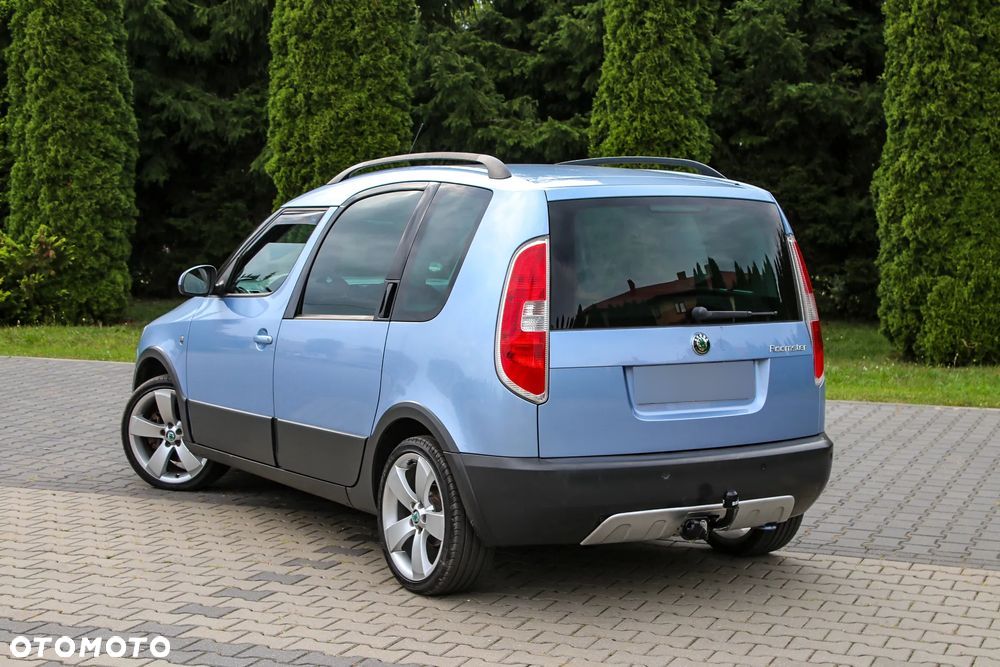 Skoda Roomster 1.6 16V Comfort PLUS EDITION - 9