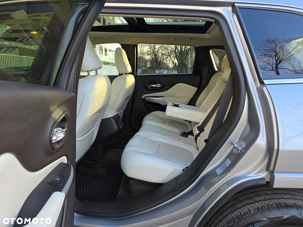 Jeep Cherokee 3.2 V6 Active Drive I Limited - 23