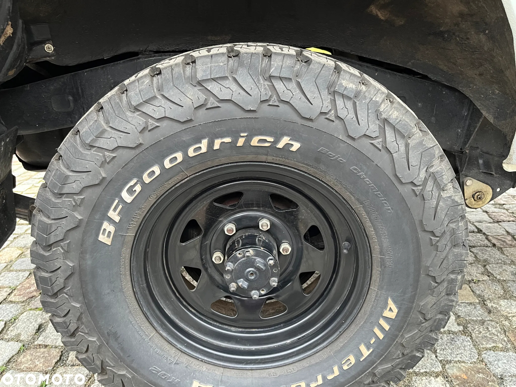 Toyota Land Cruiser HT LX - 13