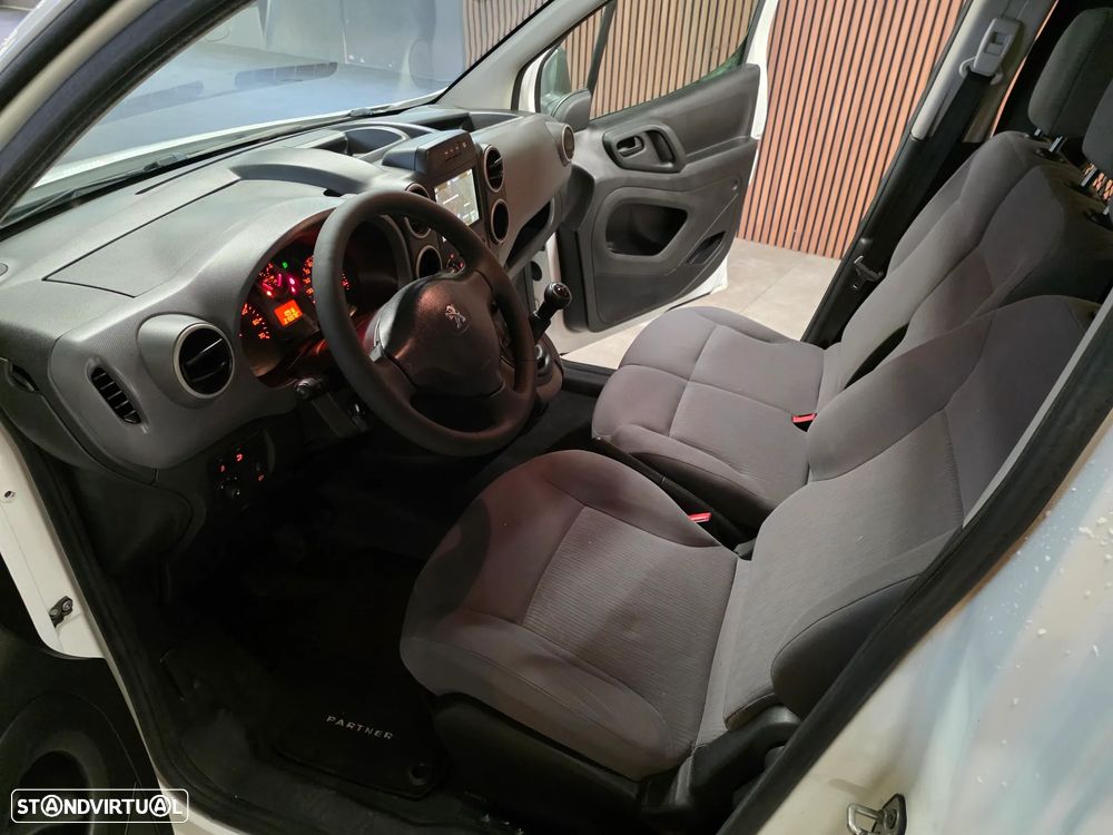 Peugeot Partner 3lugares 1.6 HDI - 14