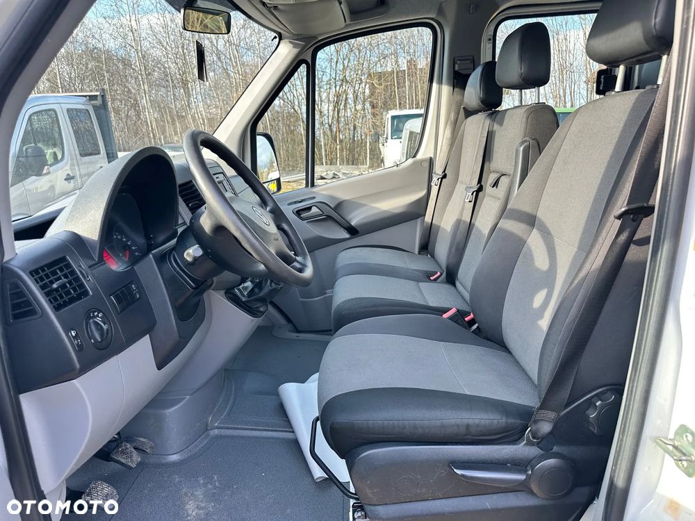 Volkswagen Crafter - 11
